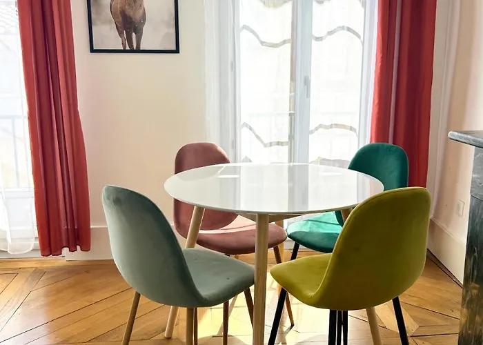 Διαμέρισμα Emma - Centre Historique - Parking Privee *