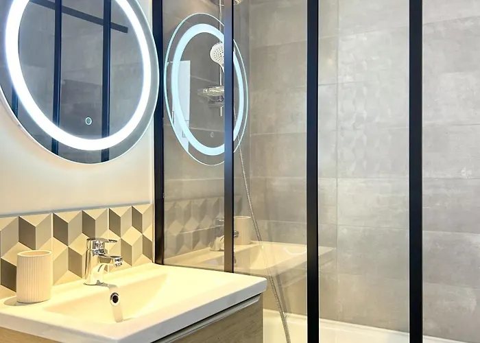 Emma - Centre Historique - Parking Privee Διαμέρισμα Auch